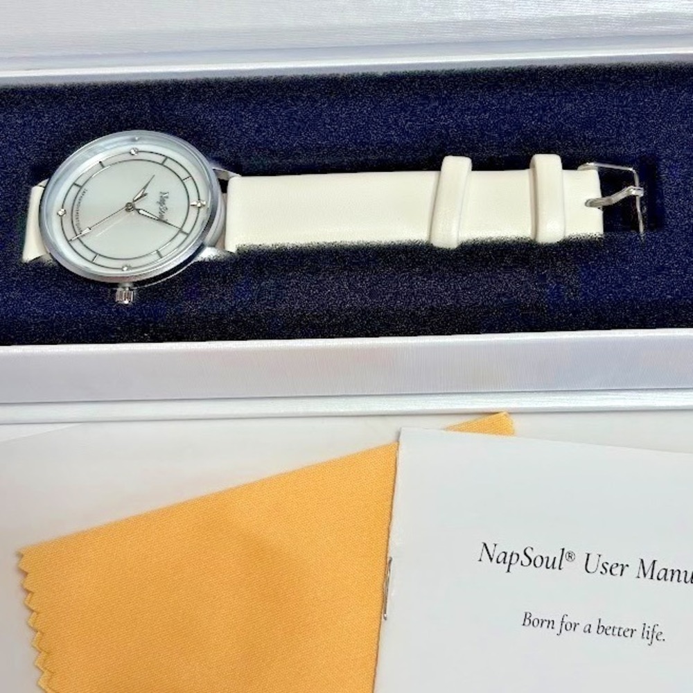 NapSoul NS0631 Silver Tone Watch White Leather Strap‎ Mother of Pearl